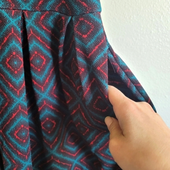 Lularoe, Amelia Dress , Multicolor Diamond Print, Size Medium - Picture 6 of 9